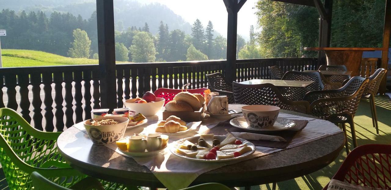 Guesthouse Ursa Preddvor Kültér fotó